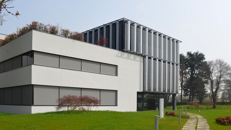 Endress+Hauser意大利总部地处米兰附近。办公大楼在2016年完成翻新。